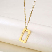 Lade das Bild in den Galerie-Viewer, Gravierte Halskette „Quadro“ mit rechteckigem Anhänger jouelei