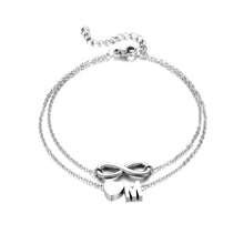 Lade das Bild in den Galerie-Viewer, Infinity Fußkettchen mit Initiale jouelei Silber M