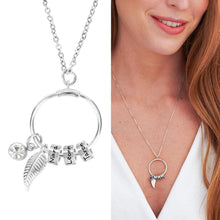 Lade das Bild in den Galerie-Viewer, LOANYA Kreisanhänger-Kette mit personalisierten Namenskreisen jouelei