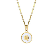 Lade das Bild in den Galerie-Viewer, LOANYA personalisierte Süßwassermuschel Buchstabenkette Loanya 40 cm Q