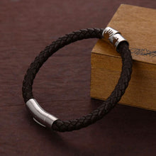 Lade das Bild in den Galerie-Viewer, LOANYA personalisiertes Lederarmband mit Abdrücken jouelei