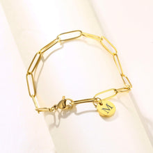 Lade das Bild in den Galerie-Viewer, Tayna Gliederarmband mit Initiale JOUELEI