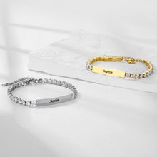 Lade das Bild in den Galerie-Viewer, Zirkonia Armband mit Gravur Loanya