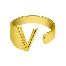 Lade das Bild in den Galerie-Viewer, Unique Buchstaben Ring jouelei Gold V 
